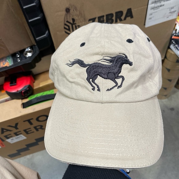 Vintage 2002 Dreamworks Spirit Stallion of Cimarron Cast & Crew Hat Cap [RARE]